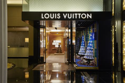 louis vuitton crown melbourne|crown melbourne shops.